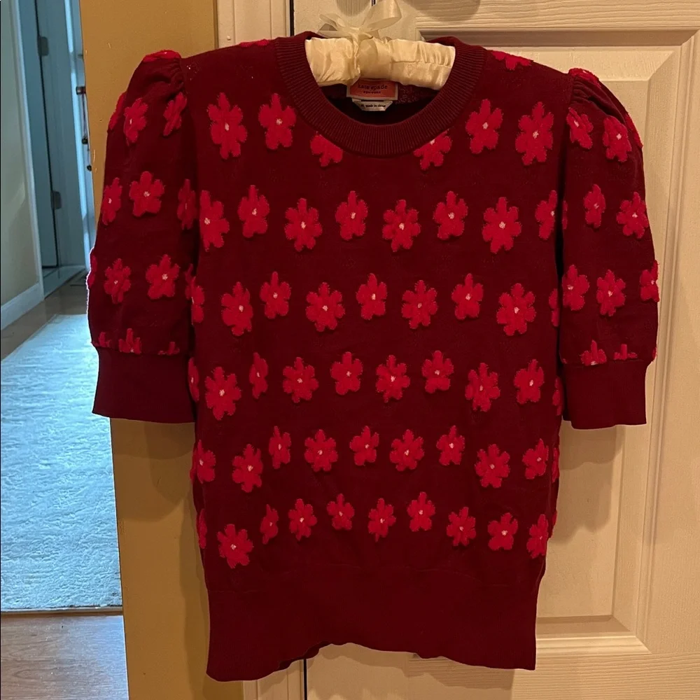 Kate Spade New York Marker Floral
Rhubarb Sweater Sz Medium - Picture 2 of 8